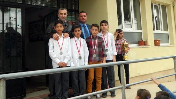Karşıyaka İmam Hatip Ortaokulu Boccede Türkiye Şampiyonasında!